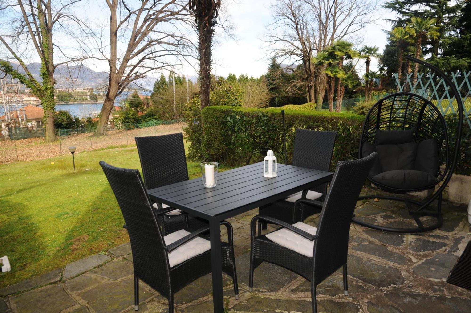 Lovingstresa3 Giardino Del Lago Exterior photo